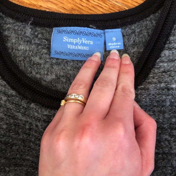 Bundle 3/$15 - Simply Vera Fuzzy Sweater - Picture 3 of 3